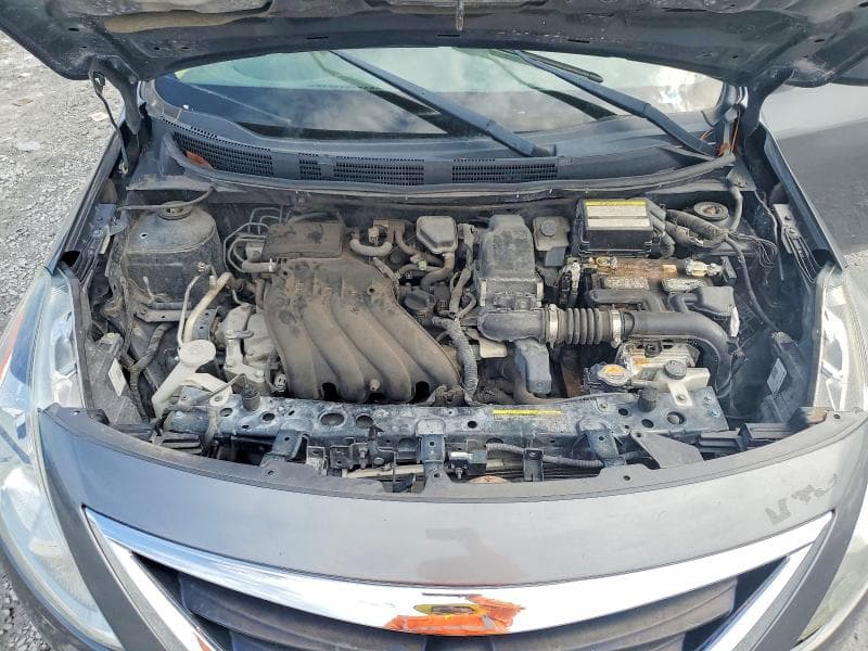 2019 NISSAN VERSA SV 11