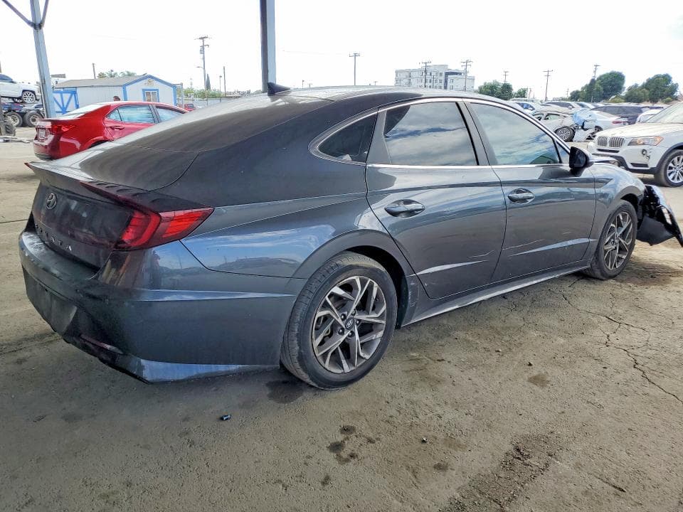 2020 HYUNDAI SONATA SEL 3