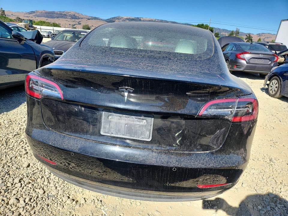2021 TESLA MODEL 3 6
