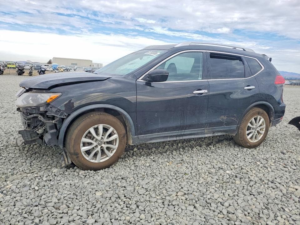2017 NISSAN ROGUE SV