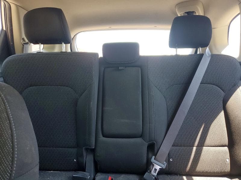2017 KIA RONDO 10