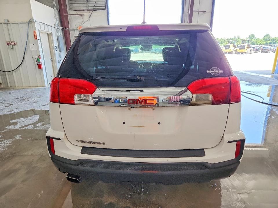 2017 GMC TERRAIN SLE 6