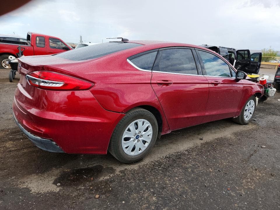2019 FORD FUSION S 3
