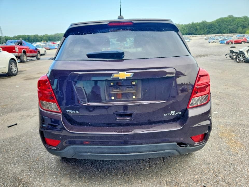 2021 CHEVROLET TRAX LS 6