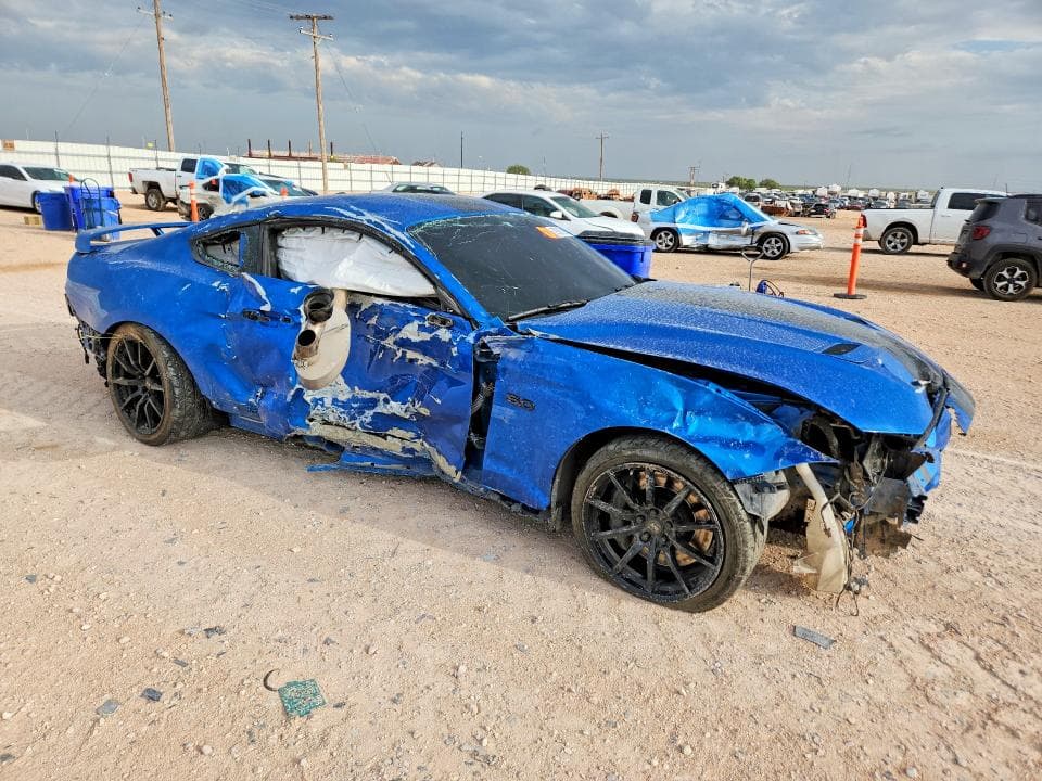 2019 FORD MUSTANG GT 4