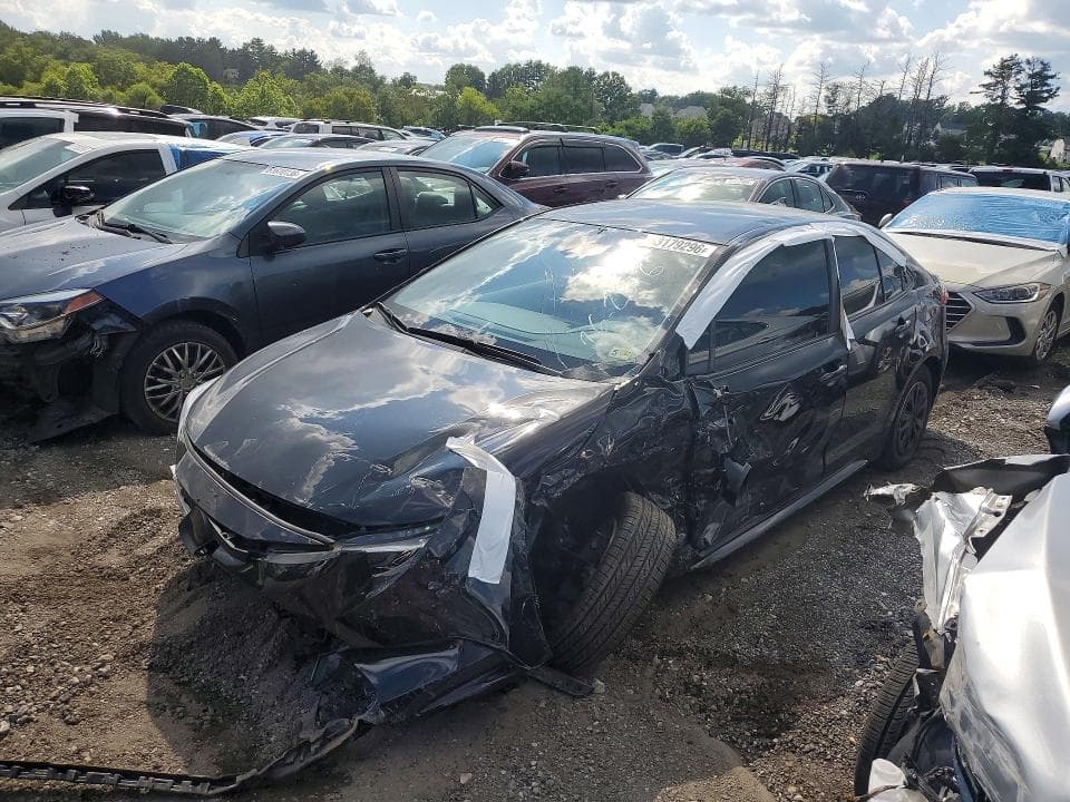 2021 TOYOTA COROLLA LE - 1