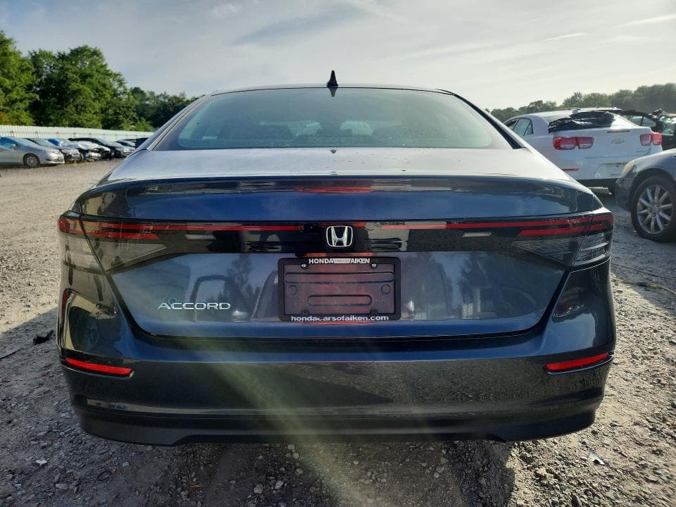 2023 HONDA ACCORD EX 6