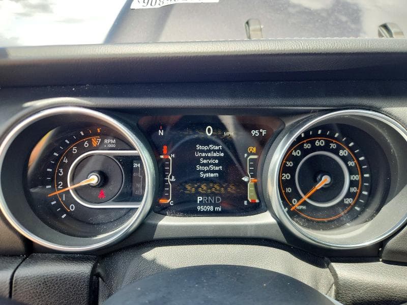 2018 JEEP WRANGLER UNLIMITED SAHARA 9