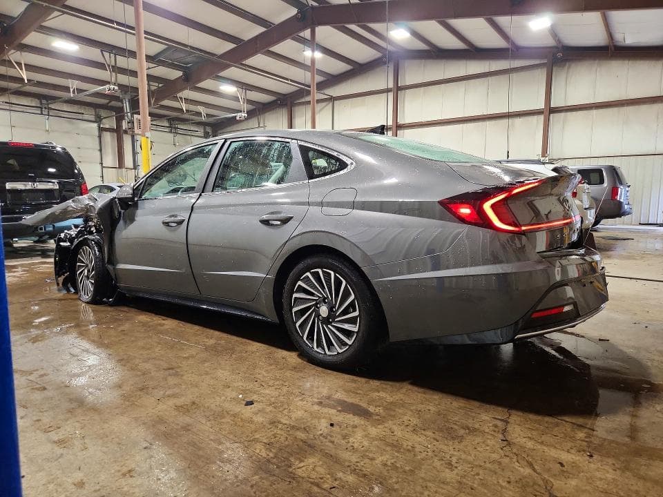 2023 HYUNDAI SONATA HYBRID SEL 2