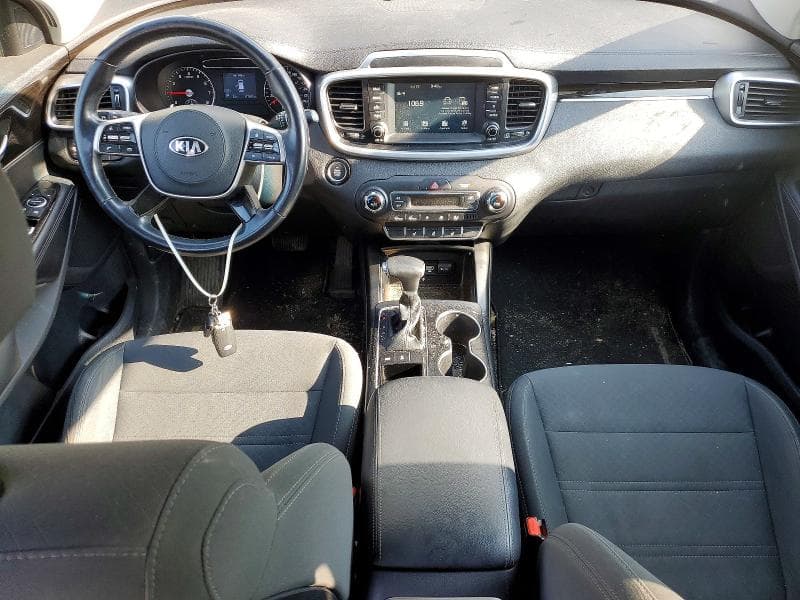2020 KIA SORENTO LX 8