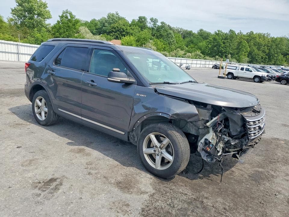 2017 FORD EXPLORER XLT 4