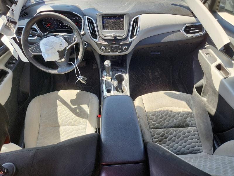 2020 CHEVROLET EQUINOX LS 8