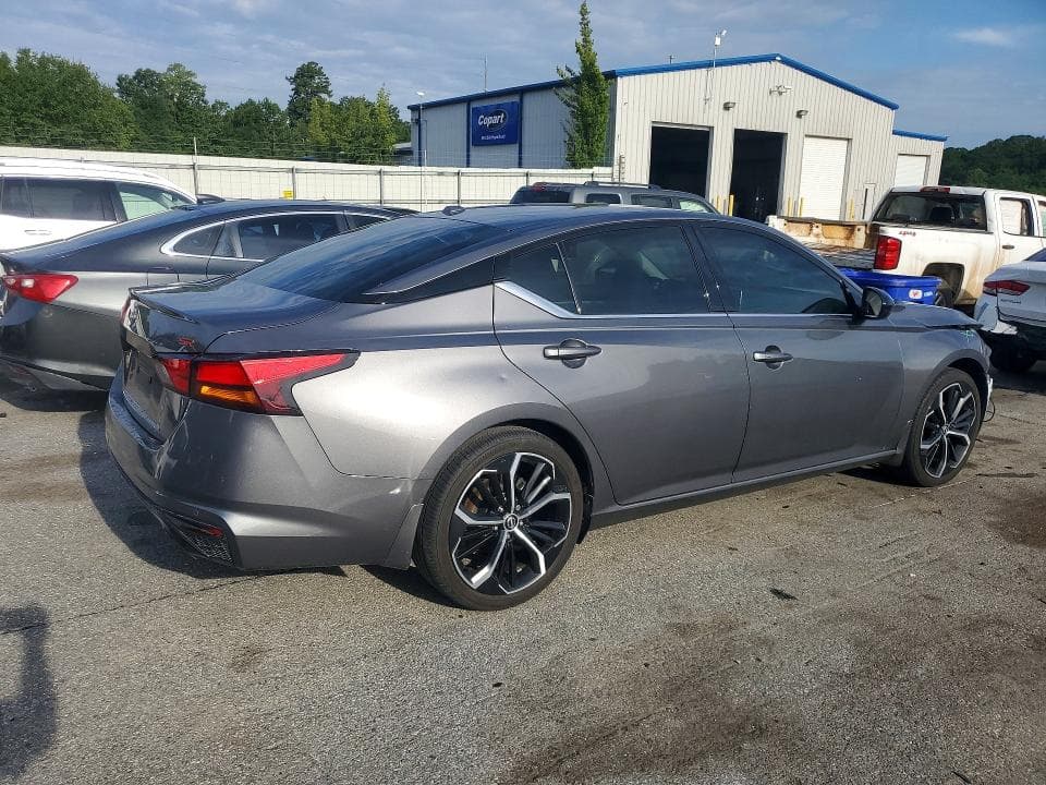 2024 NISSAN ALTIMA SR 3