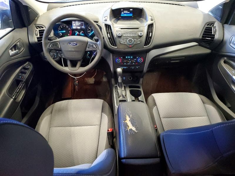2017 FORD ESCAPE SE 8