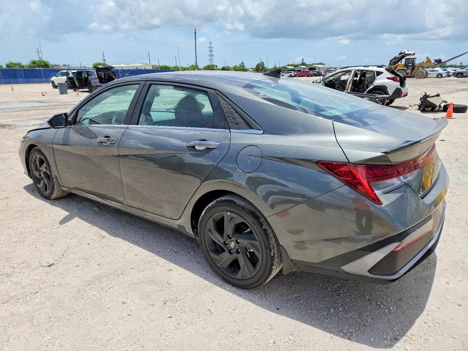 2026 HYUNDAI ELANTRA SEL SPORT PREMIUM 2
