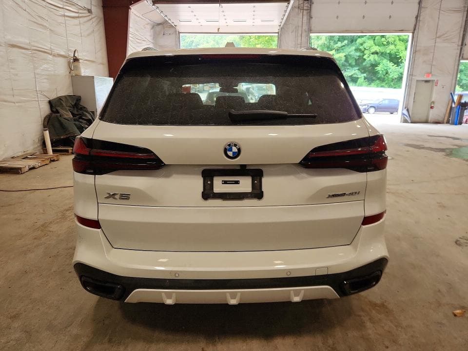 2026 BMW X5 XDRIVE40I 6
