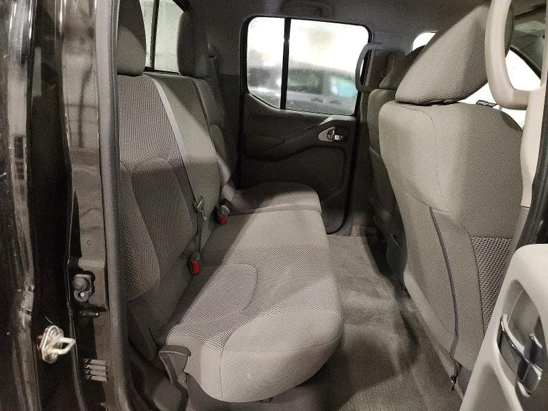 2018 NISSAN FRONTIER SV 10
