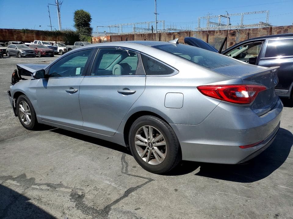 2017 HYUNDAI SONATA SE 2