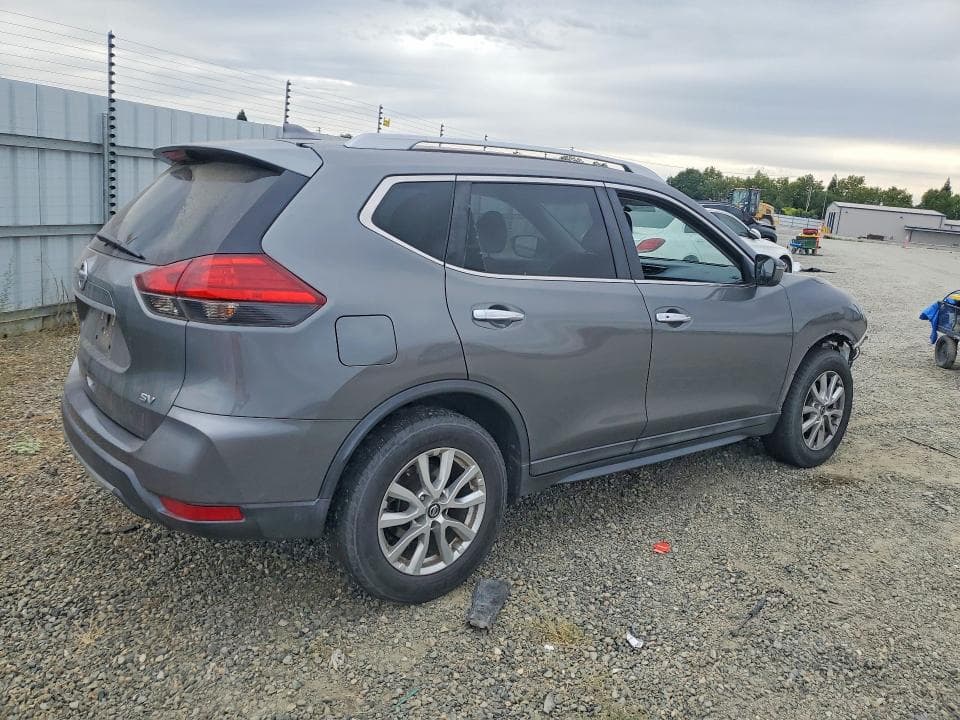 2017 NISSAN ROGUE SV 3