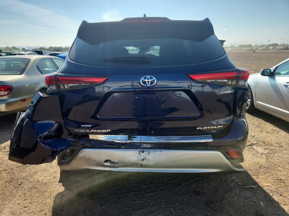 2021 TOYOTA HIGHLANDER HYBRID PLATINUM 6