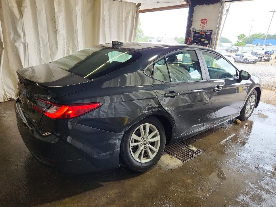 2026 TOYOTA CAMRY LE 3