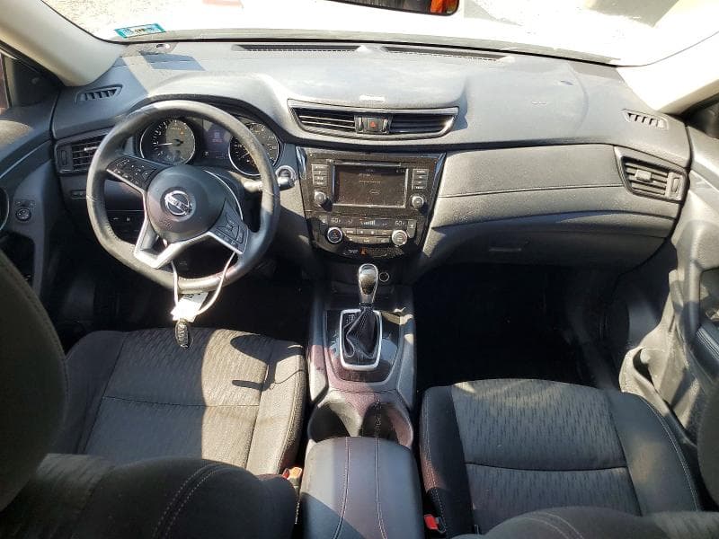 2018 NISSAN ROGUE SV 8