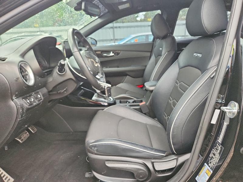 2023 KIA FORTE GT LINE 7