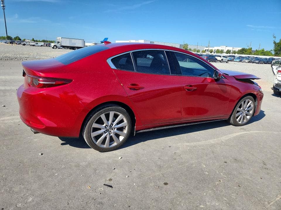 2019 MAZDA 3 PREMIUM 3