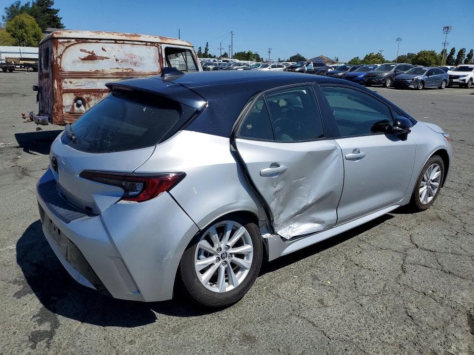 2024 TOYOTA COROLLA HATCHBACK SE 3
