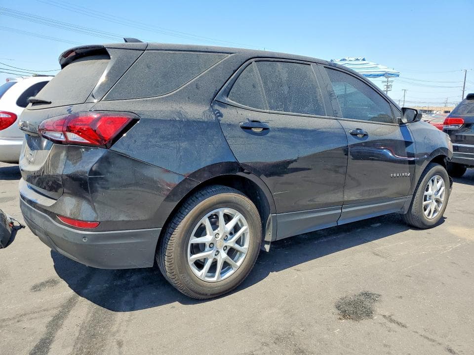 2023 CHEVROLET EQUINOX LS 3