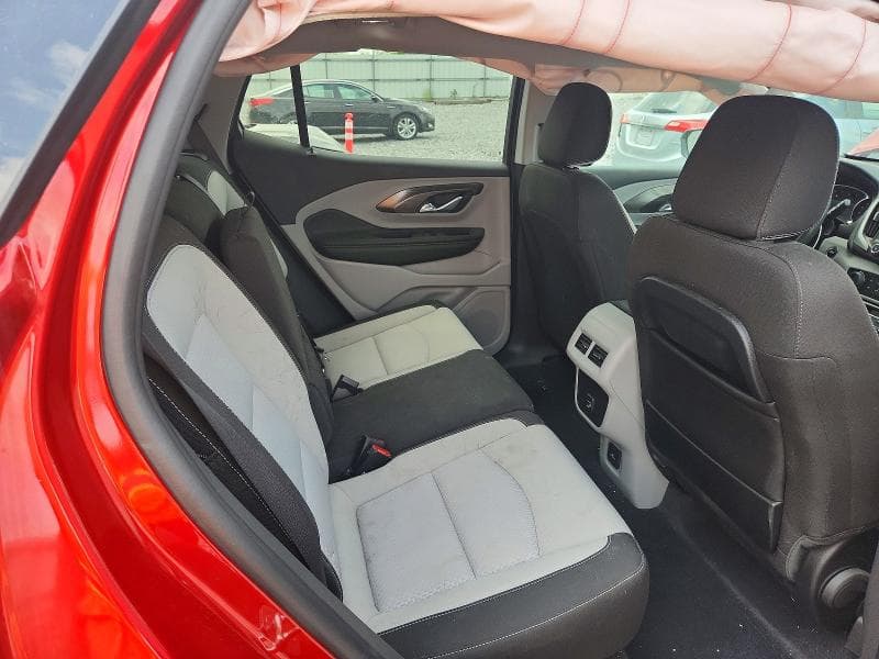 2024 GMC TERRAIN SLE 11