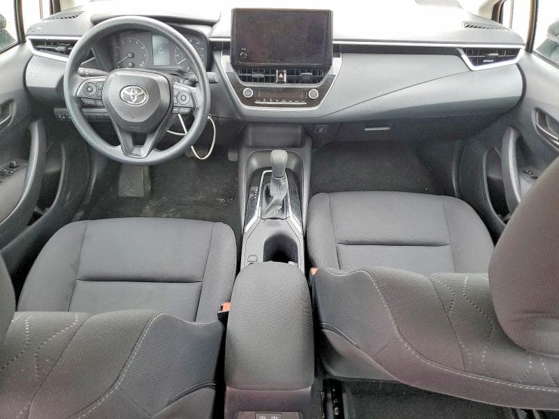 2025 TOYOTA COROLLA LE 8