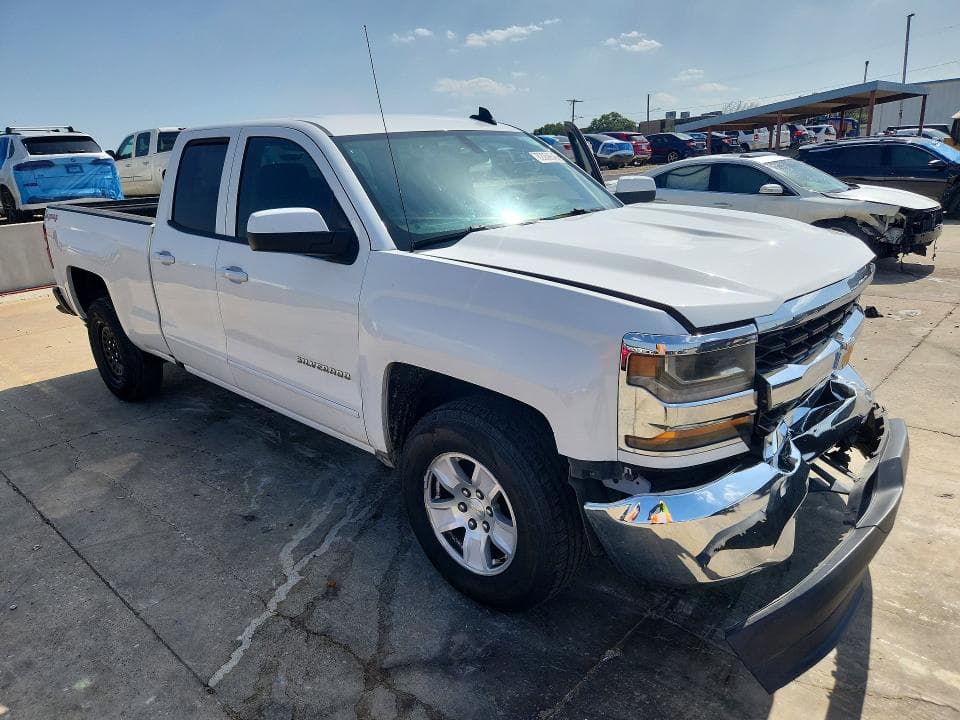 2019 CHEVROLET SILVERADO LD K1500 LT 4