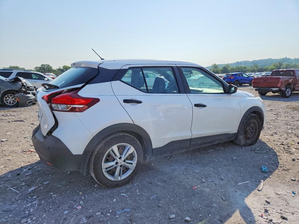 2020 NISSAN KICKS 3