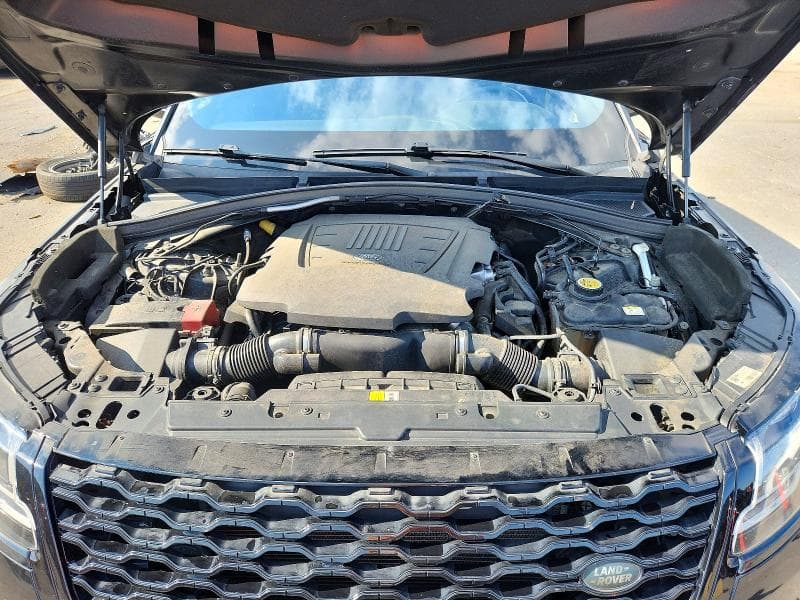 2018 LAND ROVER RANGE ROVER VELAR S 12