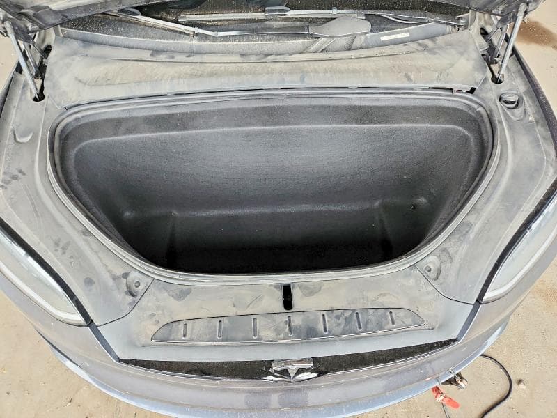 2022 TESLA MODEL X 12