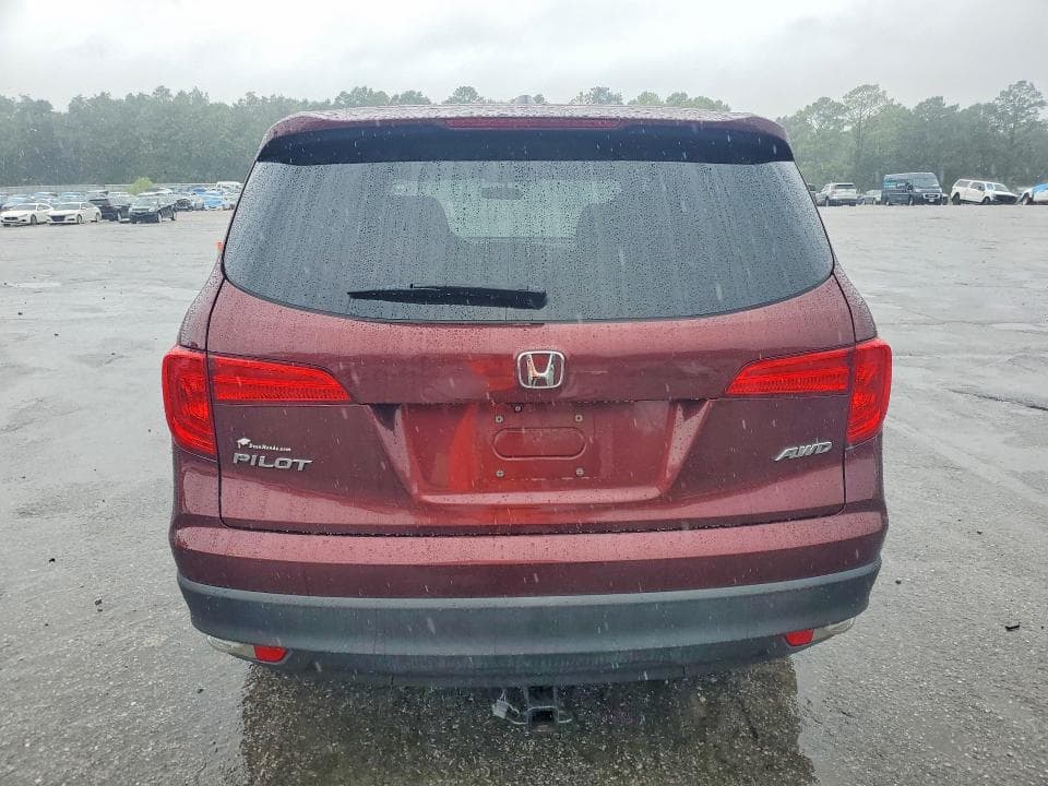 2018 HONDA PILOT EX 6