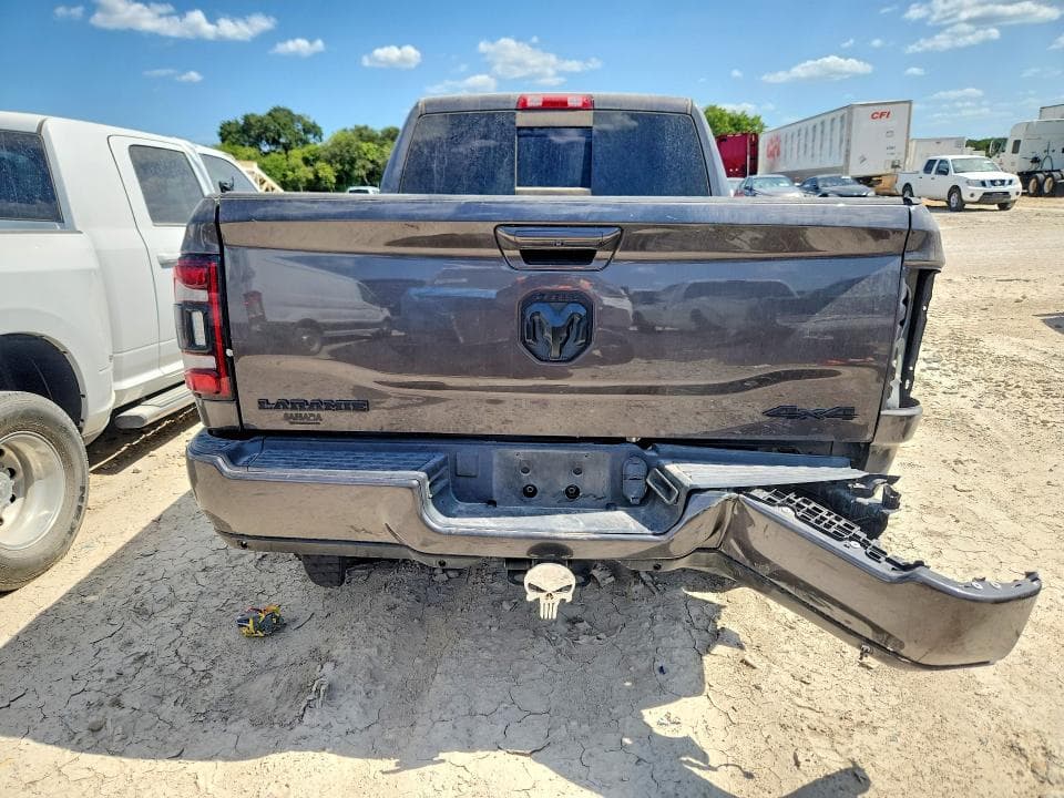2022 RAM 2500 LARAMIE 6