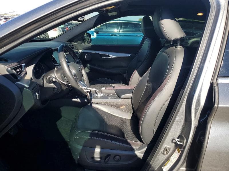 2019 INFINITI QX50 ESSENTIAL 7
