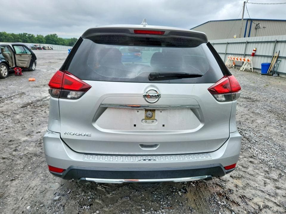2017 NISSAN ROGUE S 6
