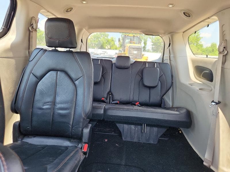 2018 CHRYSLER PACIFICA TOURING L 10