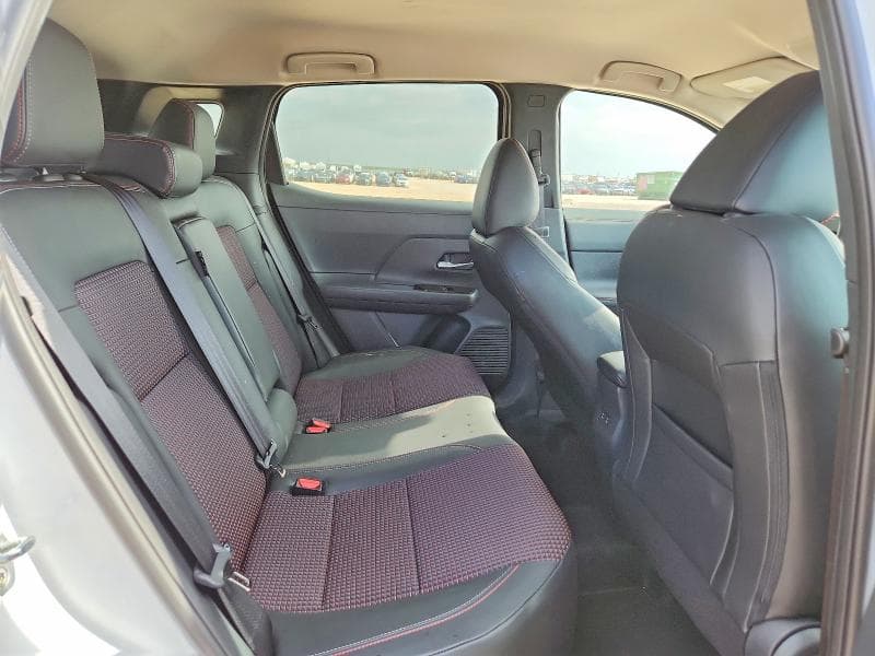 2026 NISSAN KICKS SR 10