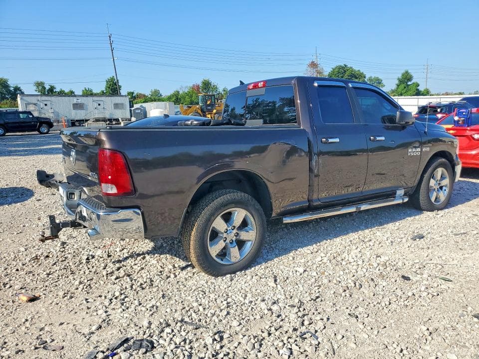 2017 RAM 1500 SLT 3