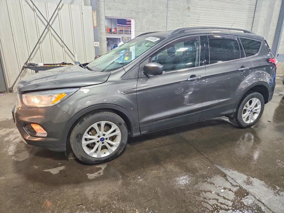 2018 FORD ESCAPE SE - 1