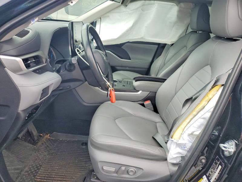 2022 TOYOTA HIGHLANDER HYBRID XLE 7