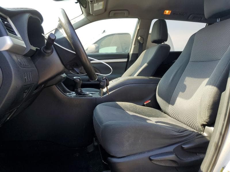 2019 TOYOTA HIGHLANDER LE 7