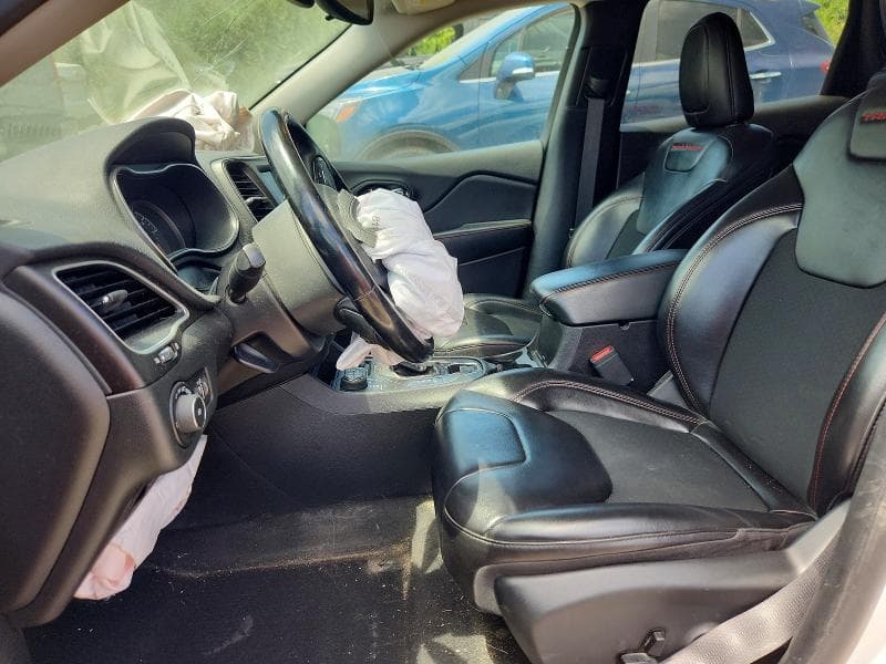 2020 JEEP CHEROKEE TRAILHAWK 7