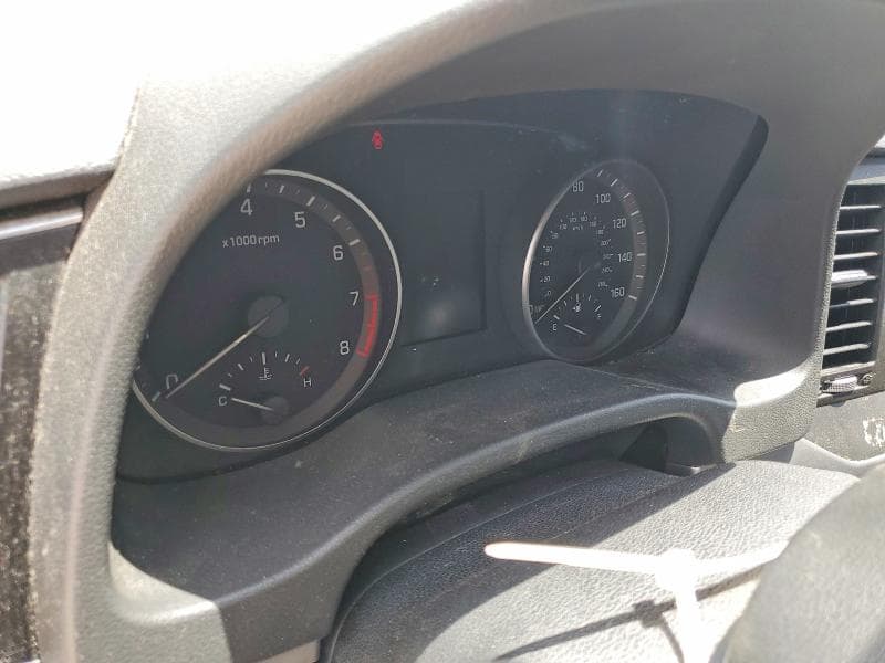 2017 HYUNDAI ELANTRA SE 9