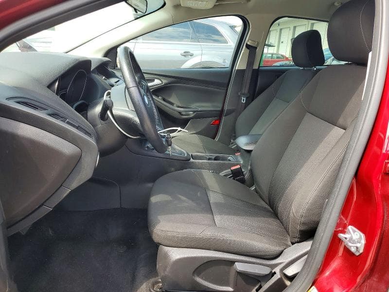 2017 FORD FOCUS SE 7