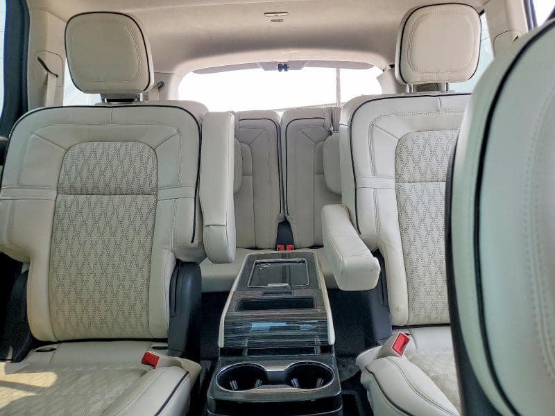 2023 LINCOLN AVIATOR BLACK LABEL 10